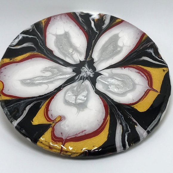 NWOT Flower Acrylic Painting, Acrylic Pour
